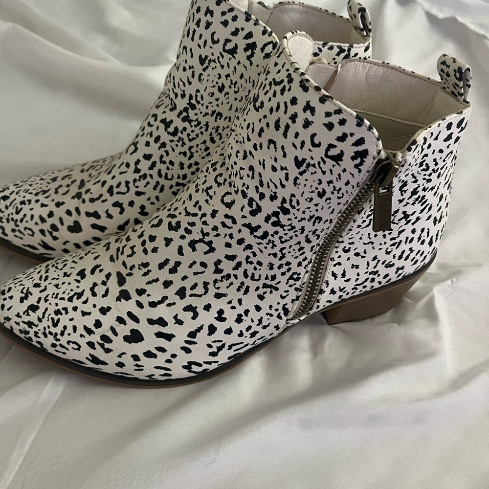 Leopard Print Ankle Booties